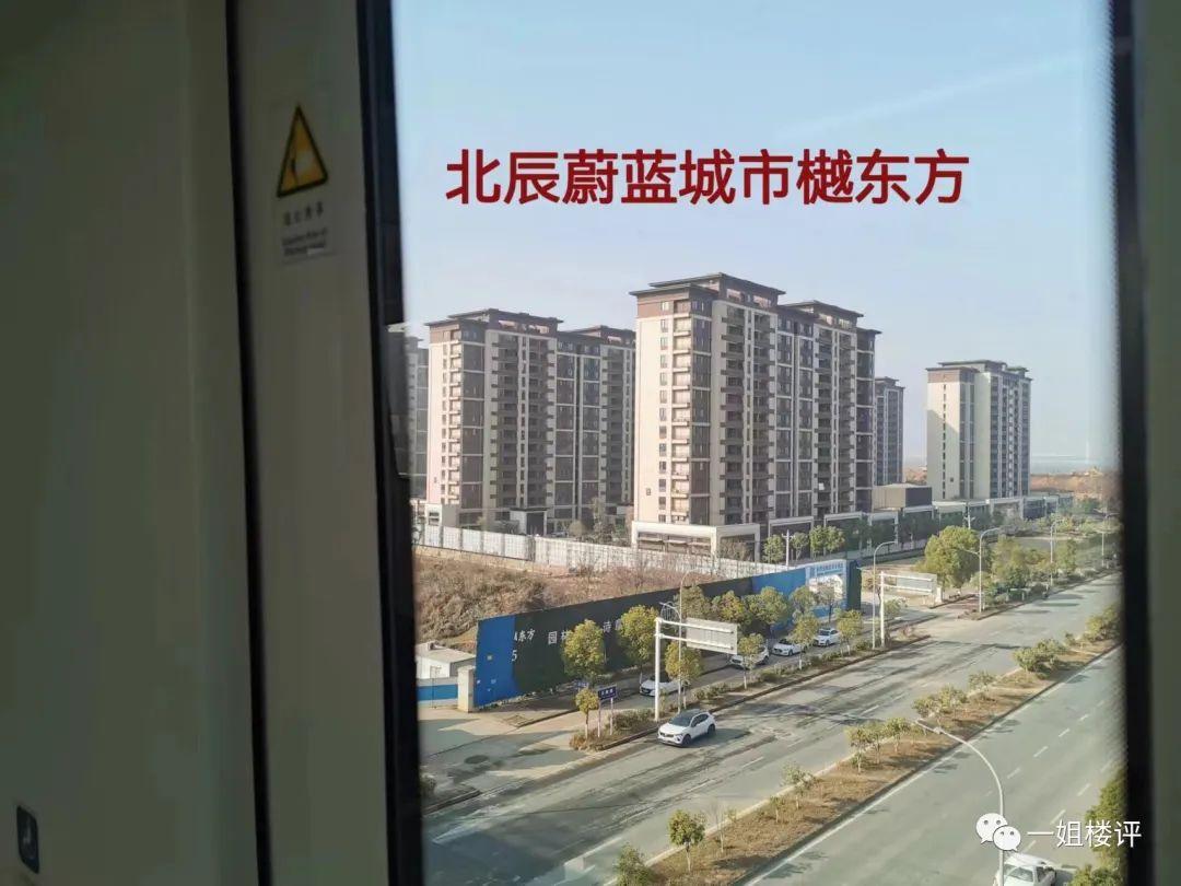 探秘武汉地铁前川线，城市快线与小隐美食巷之旅