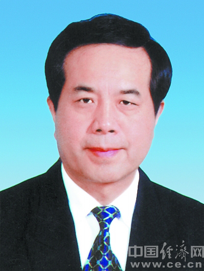 甘肃省委常委名单最新变动，自信与成就感的源泉