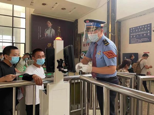 郑州车站最新动态，现代化交通枢纽的蜕变之旅