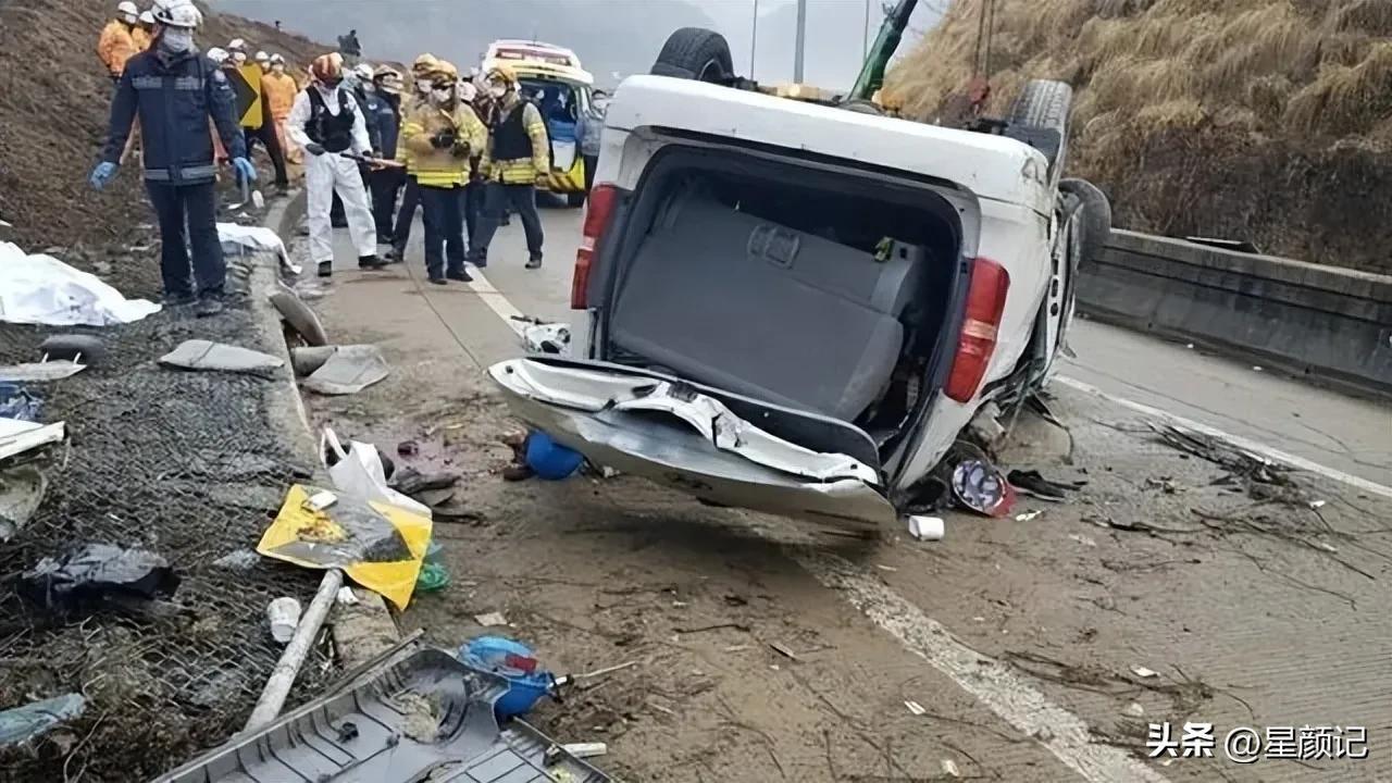车祸最新现场深度解析与观点阐述，事故真相揭秘与反思