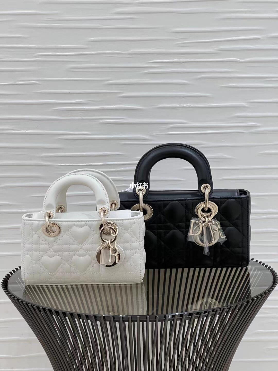 Dior最新女包，时尚潮流的诠释者，尽显优雅魅力