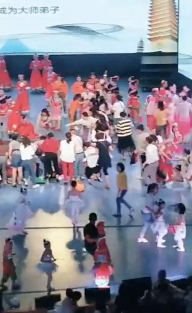 小孩舞蹈比赛，意义、挑战与参与者的立场探讨
