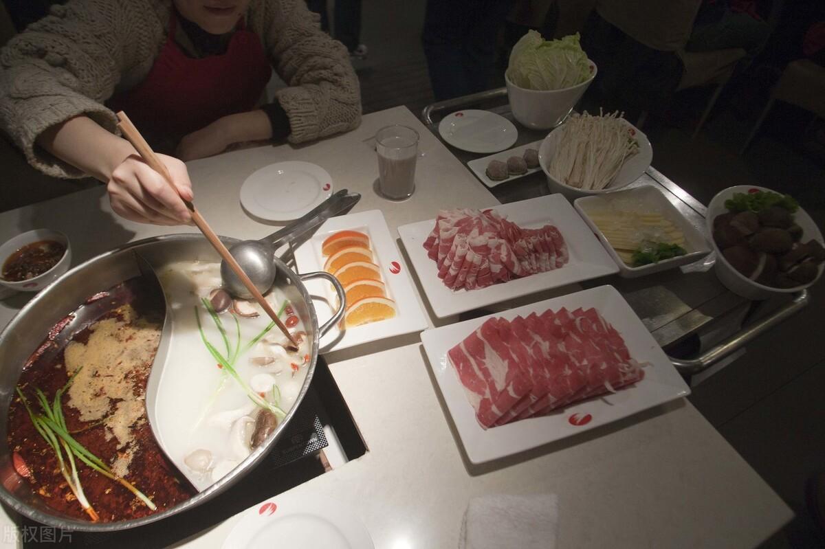 豆芽最新动态，城市绿意盎然，温馨豆芽故事传递正能量