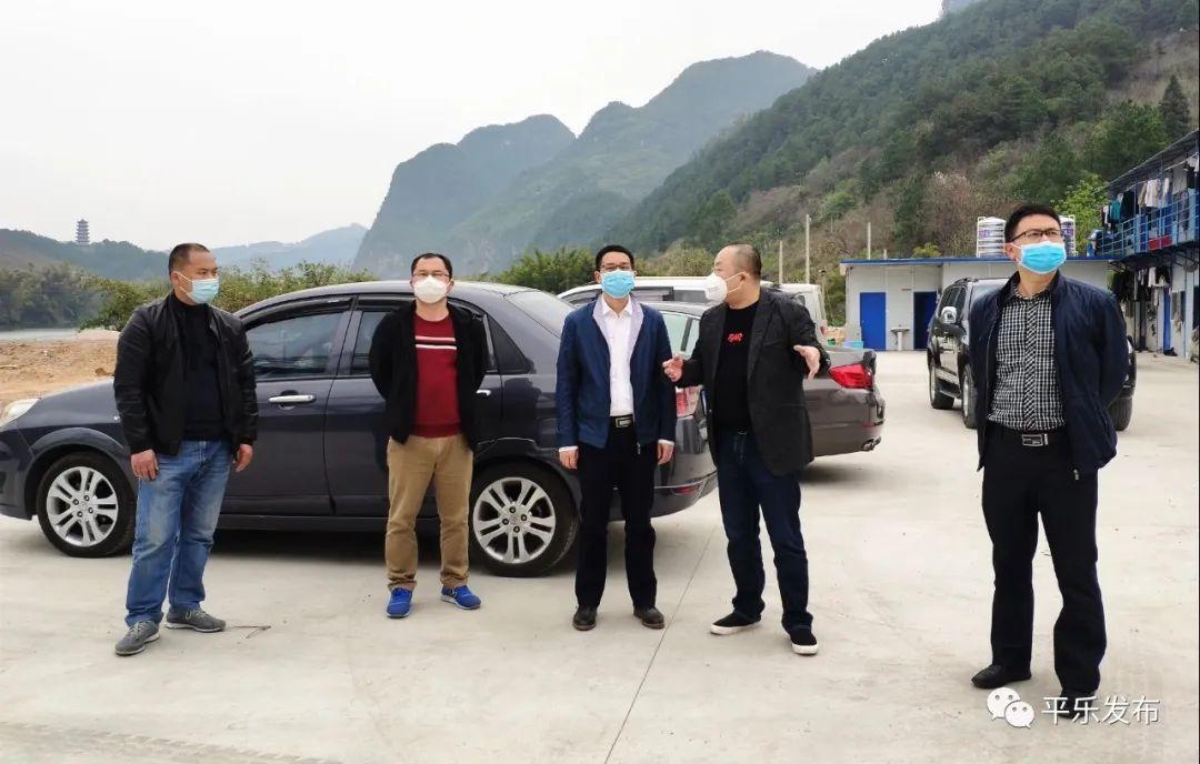 疫情最新通告，欢乐日常中的温情瞬间