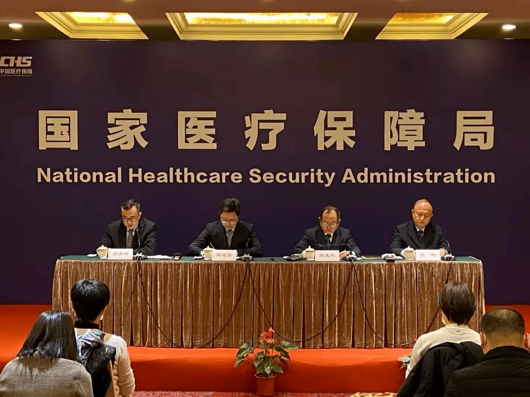 探秘独特风味的小巷，全国最新话题热议
