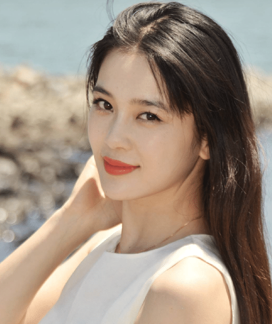 明星女星光下的温馨日常