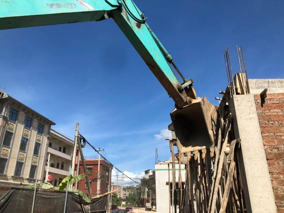 城市违建拆除最新动态，管理进步与民众积极响应并进的进展报告