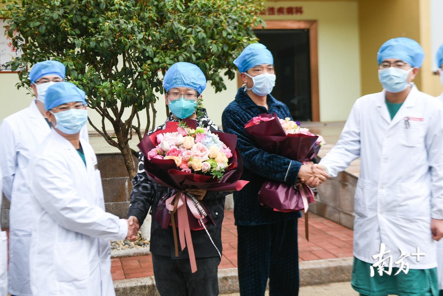 邓老凉茶上市，小巷宝藏的奇妙探索之旅
