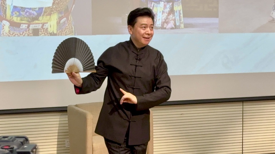 胡文阁，传统艺术的继承与创新之我见