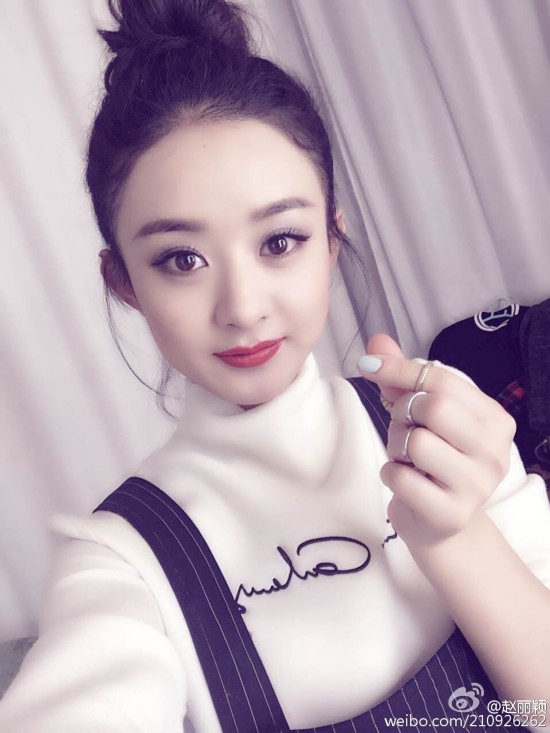 最美女明星的日常温馨故事，寻找美丽与真实的交汇点