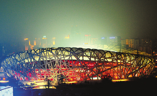 北京鸟巢比赛，体育盛宴与城市的荣耀荣光时刻