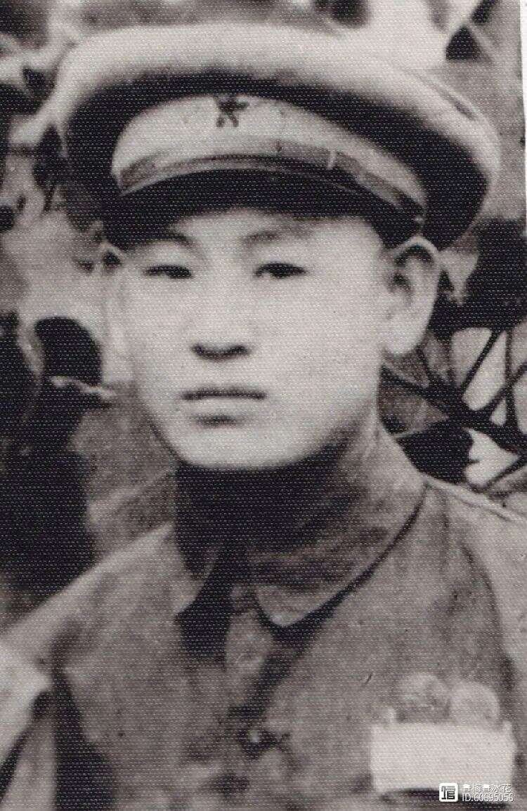 演员李青山，小巷深处的宝藏与美食小铺的故事