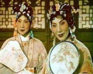 京剧璀璨之星管波，传统艺术的闪耀之星✨