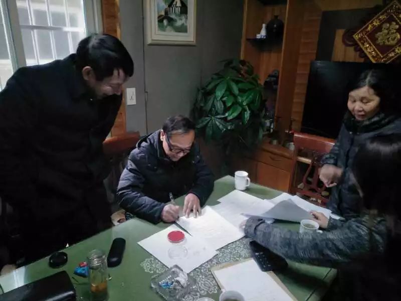 黄卓丰新动态，时代脉搏的引领者