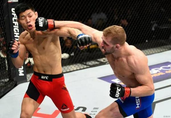 UFC最新期热血激战再现，震撼江湖之战标题揭晓！