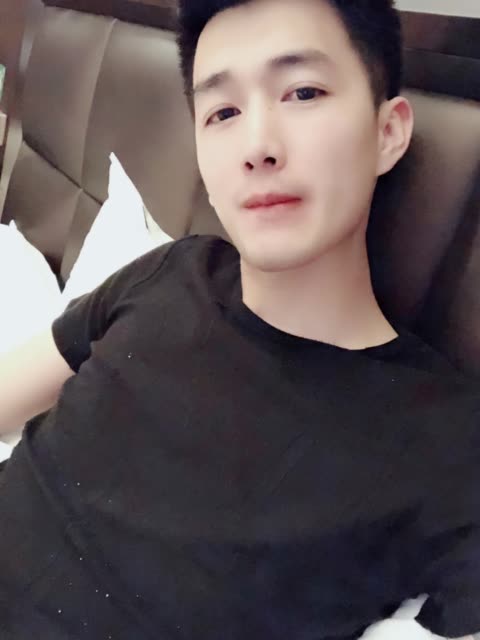 尹哥最新引领潮流风尚的新动态